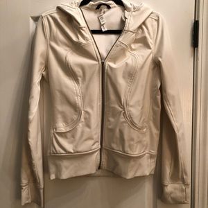 Lululemon cream rain jacket